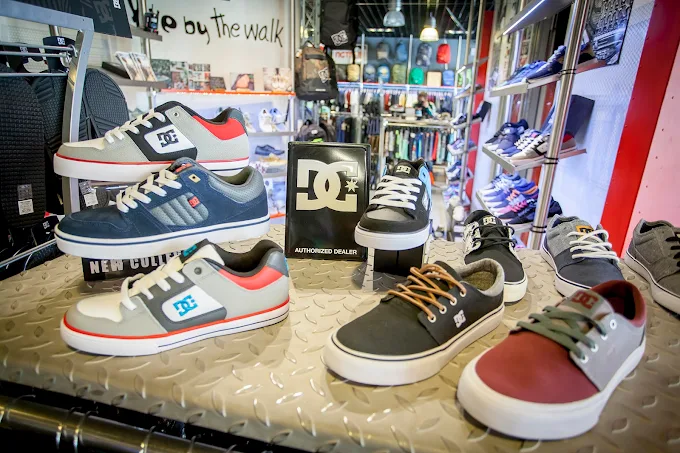 Zapatillas DC expuestas